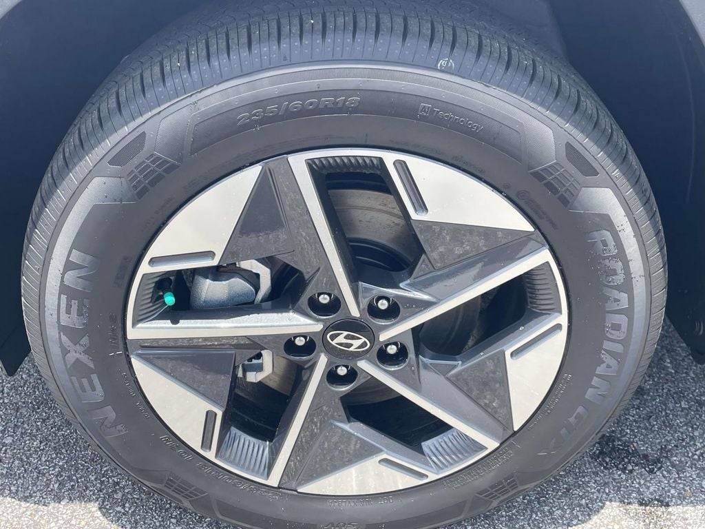 2026 Hyundai TUCSON HYBRID — detail view